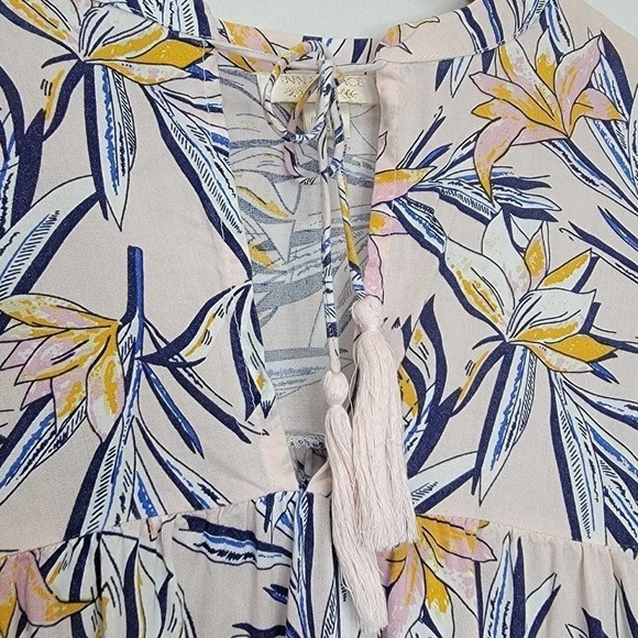 FINN & Grace Floral print Oversized Bubble Sleeve - Picture 7 of 14